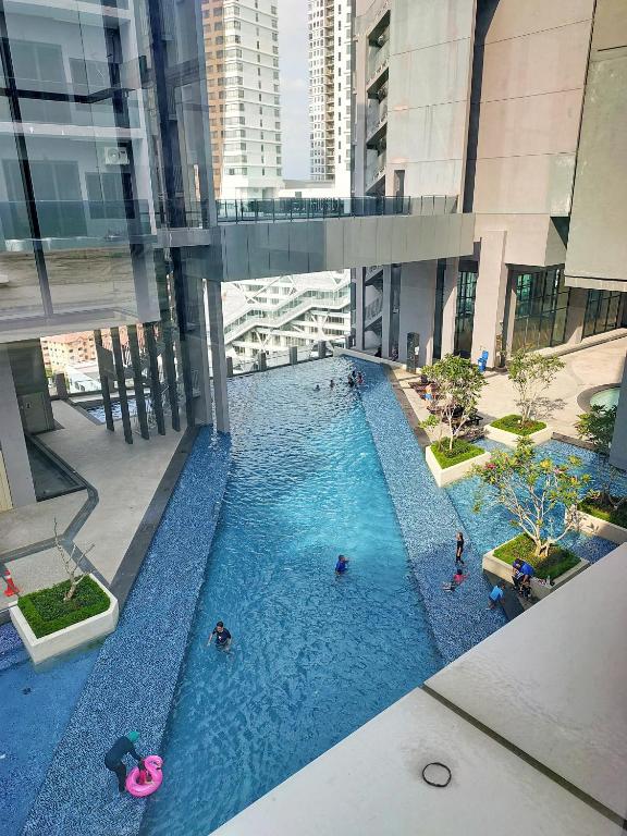 Imperio Homestay Private Bathtub Melaka Town - Near JONKER STREET内部或周边的泳池