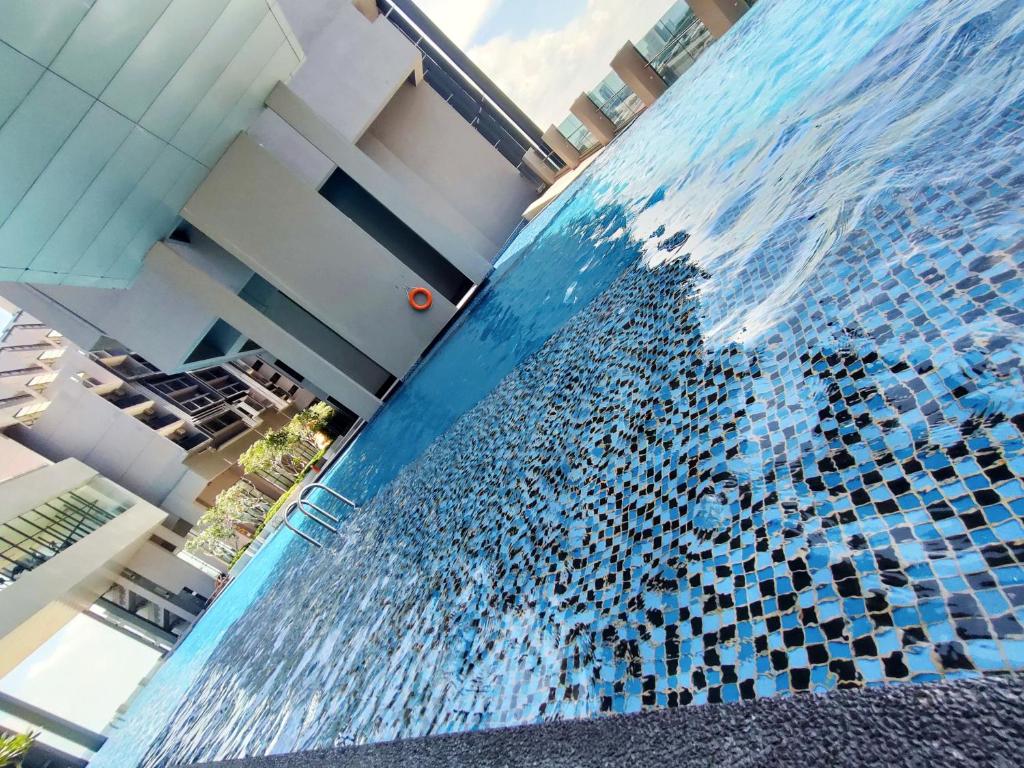 Imperio Homestay Private Bathtub Melaka Town - Near JONKER STREET内部或周边的泳池