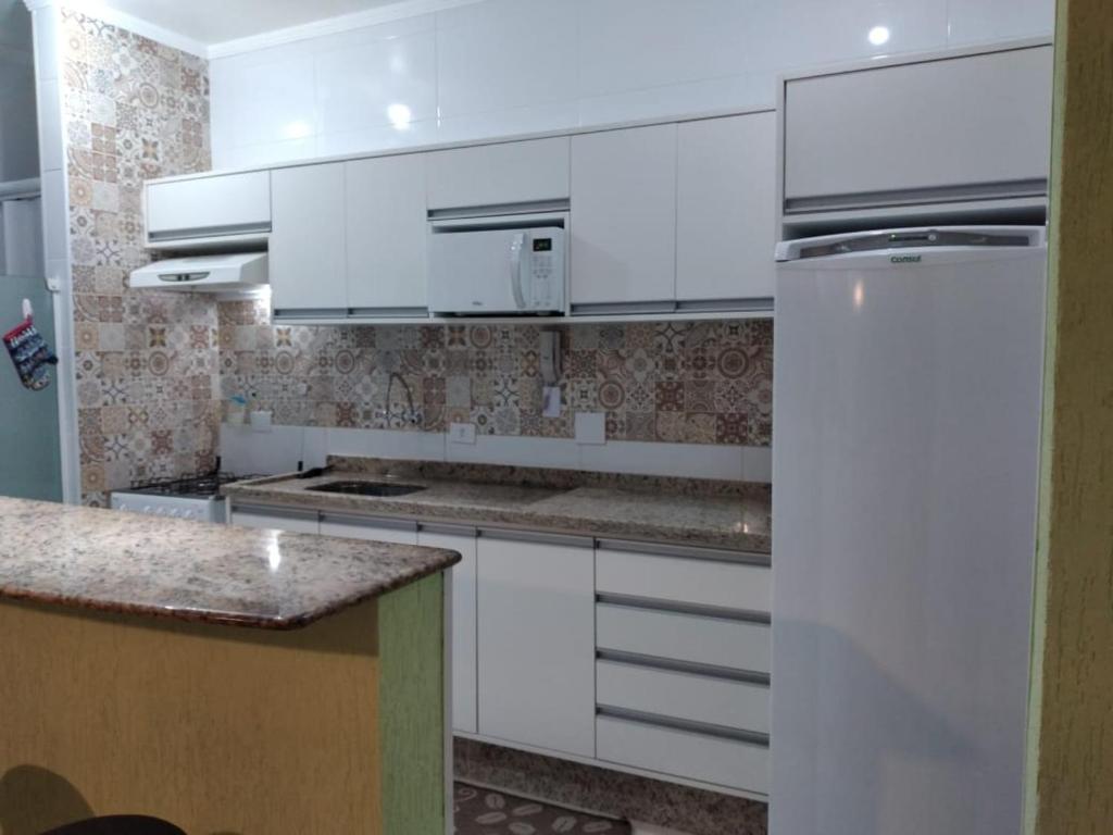  Apartamento Enseada