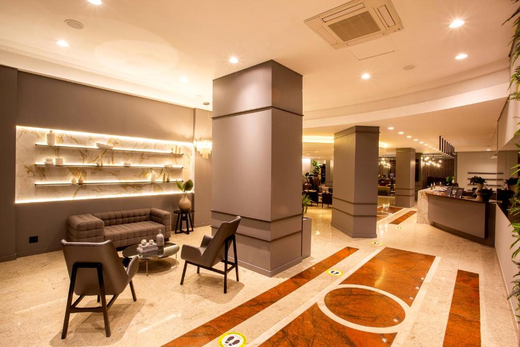  Hotel Metrópole Maringá