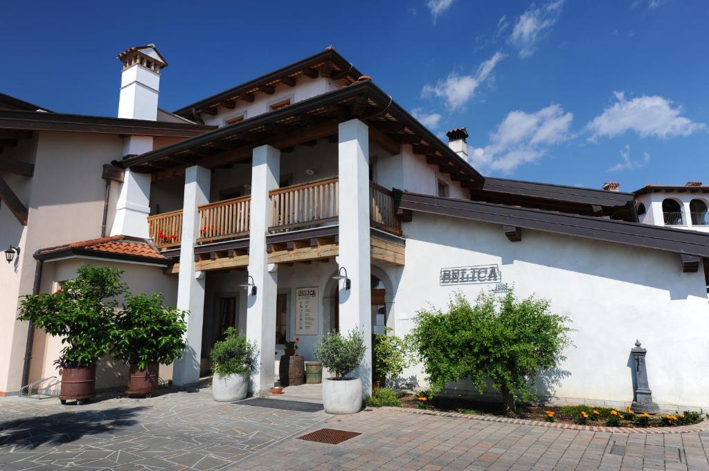 Budova, kde se bed and breakfast nachází