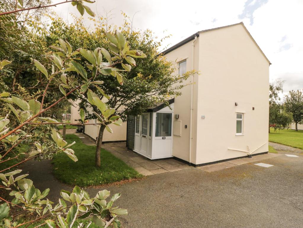 Seaglass, Harlech (updated prices 2024)