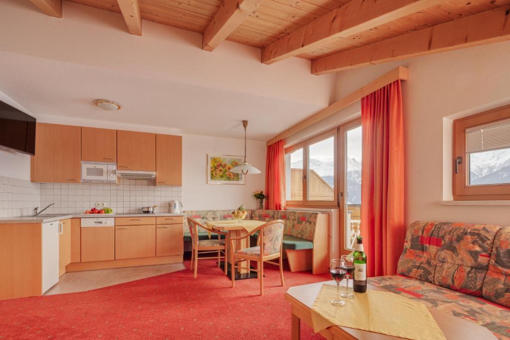 Kuchyň nebo kuchyňský kout v ubytování Hotel Albarella