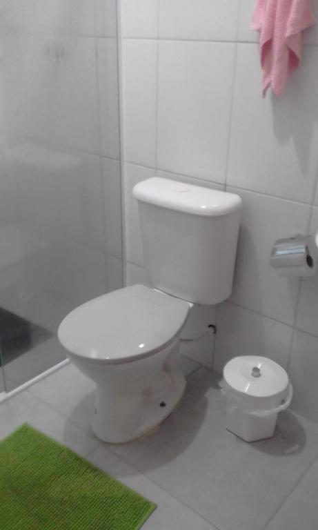  Apartamento em Maranduba a 500 metros da praia