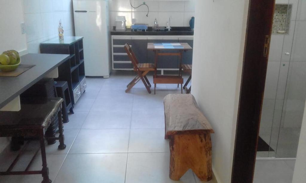  Apartamento em Maranduba a 500 metros da praia