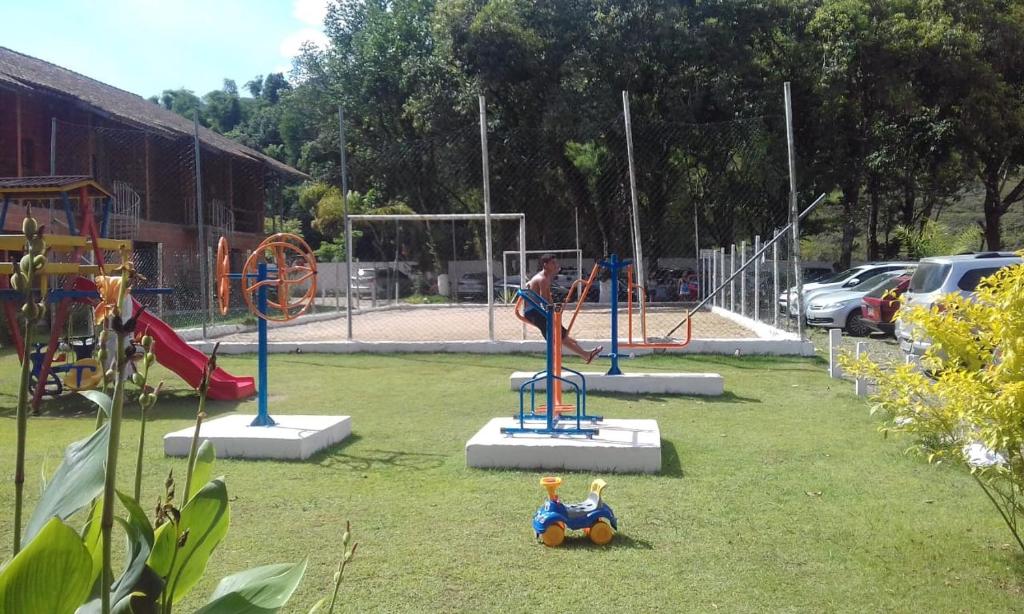  Apartamento em Maranduba a 500 metros da praia