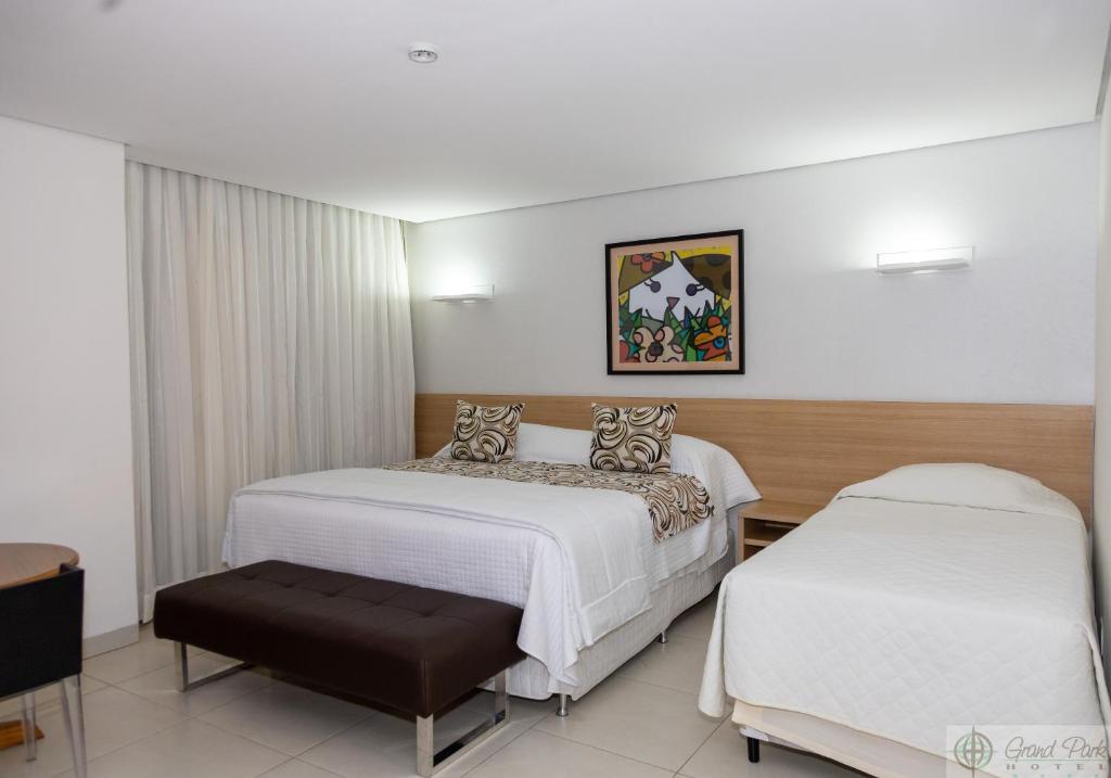  Grand Park Hotel