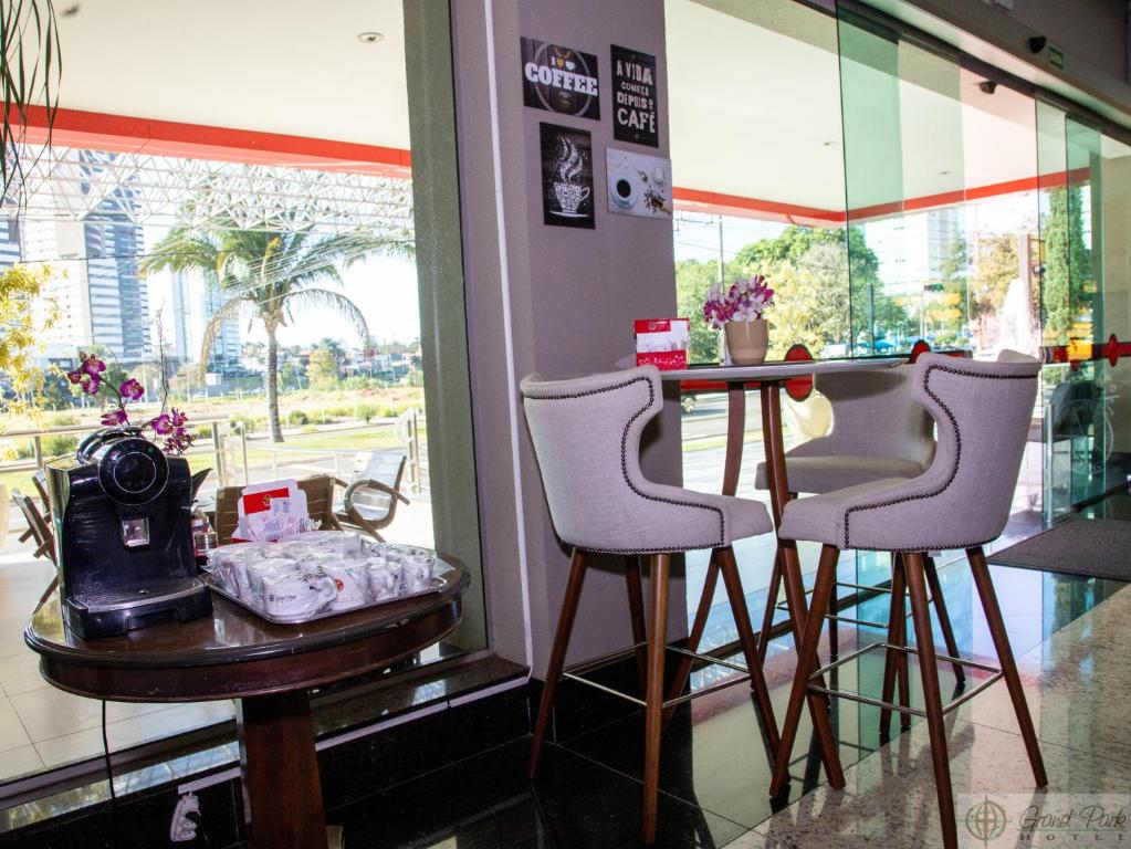  Grand Park Hotel