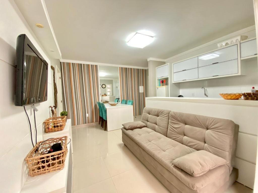  APARTAMENTO EM CAPÃO DA CANOA 2 quadras da praia