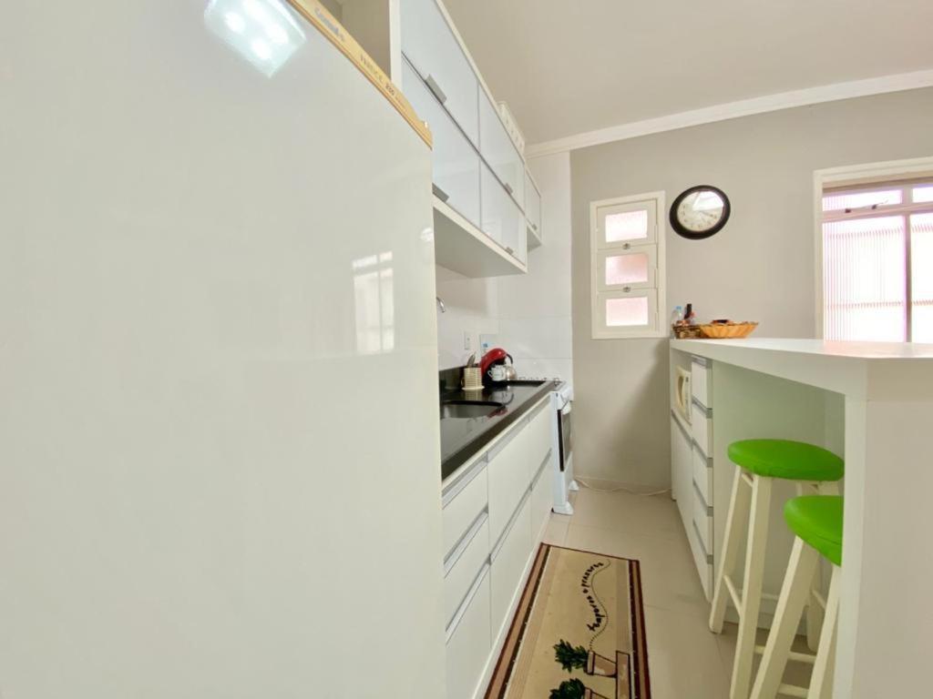  APARTAMENTO EM CAPÃO DA CANOA 2 quadras da praia