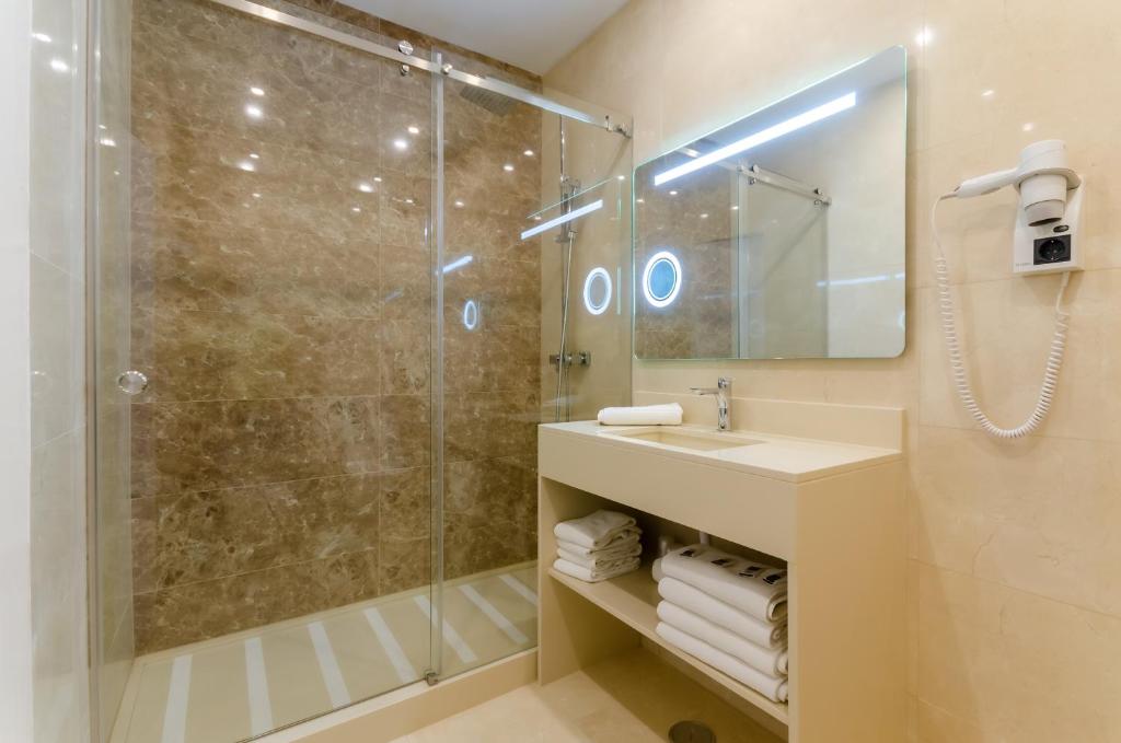 Hotel Borges Chiado - Resim 15