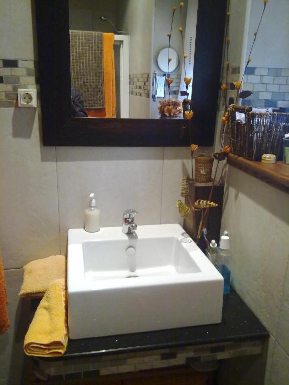 Koupelna v ubytování CASA ALTOBIERZO, 9 Habitaciones y 9 BAÑOS
