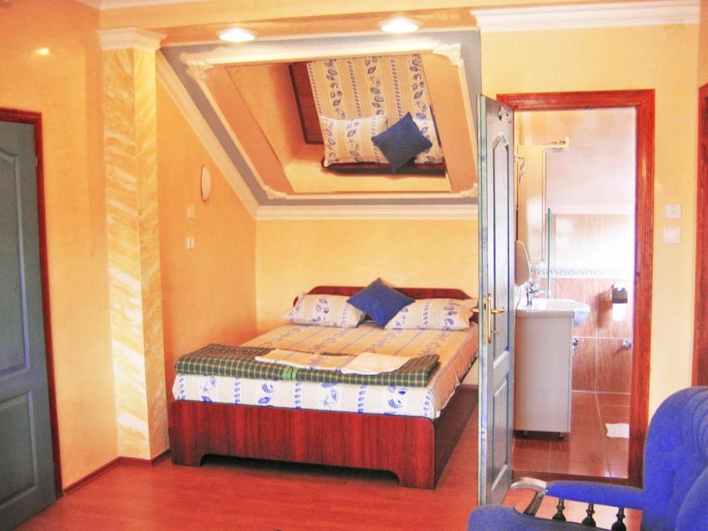 ESTRADA Lux - Resim 12