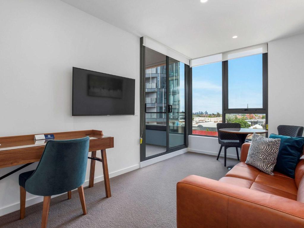 TV a/nebo společenská místnost v ubytování The Sebel Melbourne Moonee Ponds