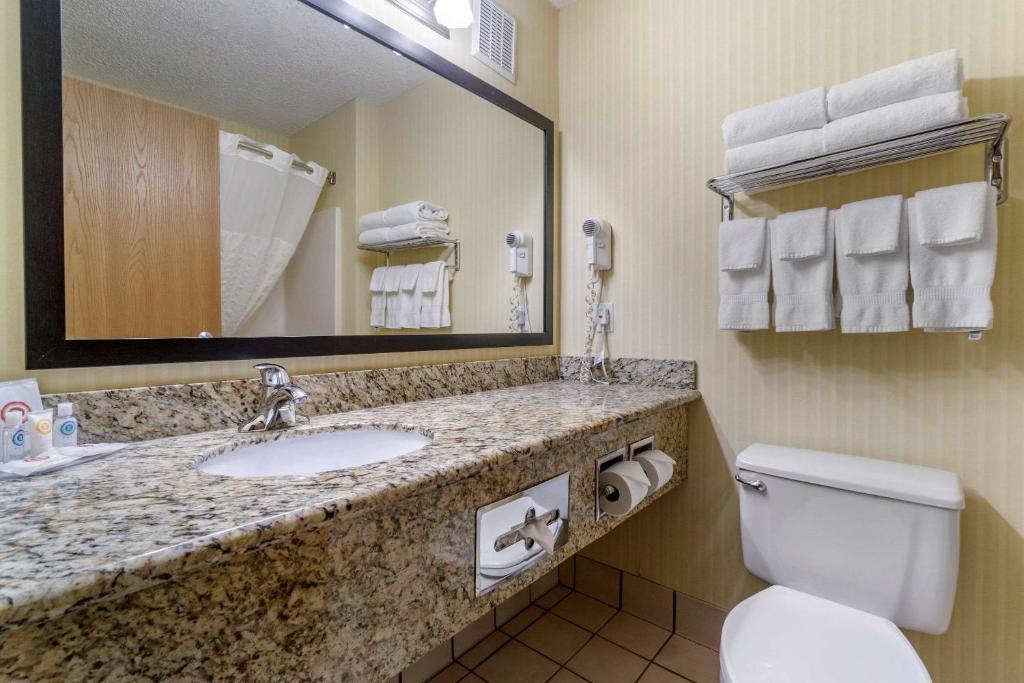 Koupelna v ubytování Comfort Inn & Suites Bothell - Seattle North
