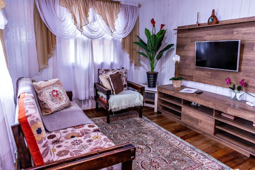 LOCAR-IN GRAMADO Chalé Recanto  LOCAR-IN GRAMADO Chalé Recanto