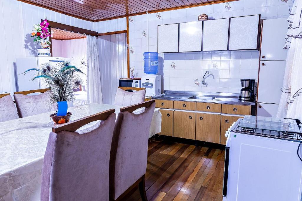 LOCAR-IN GRAMADO Chalé Recanto  LOCAR-IN GRAMADO Chalé Recanto