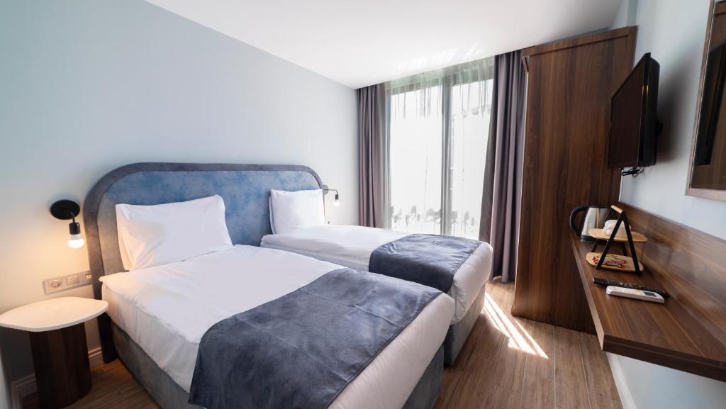 The Mori Club Hotel - 1