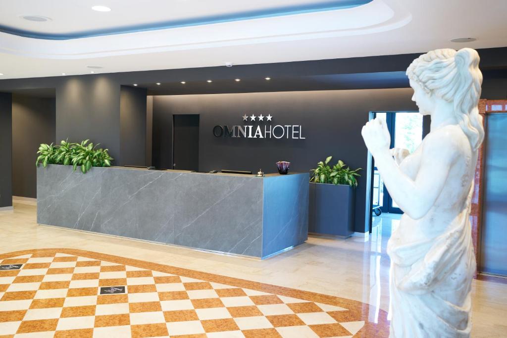 Vstupní hala nebo recepce v ubytování Hotel Omnia