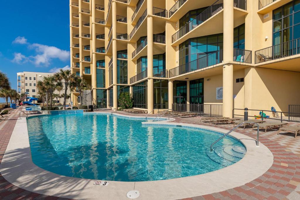 Phoenix West II by Brett-Robinson Vacations