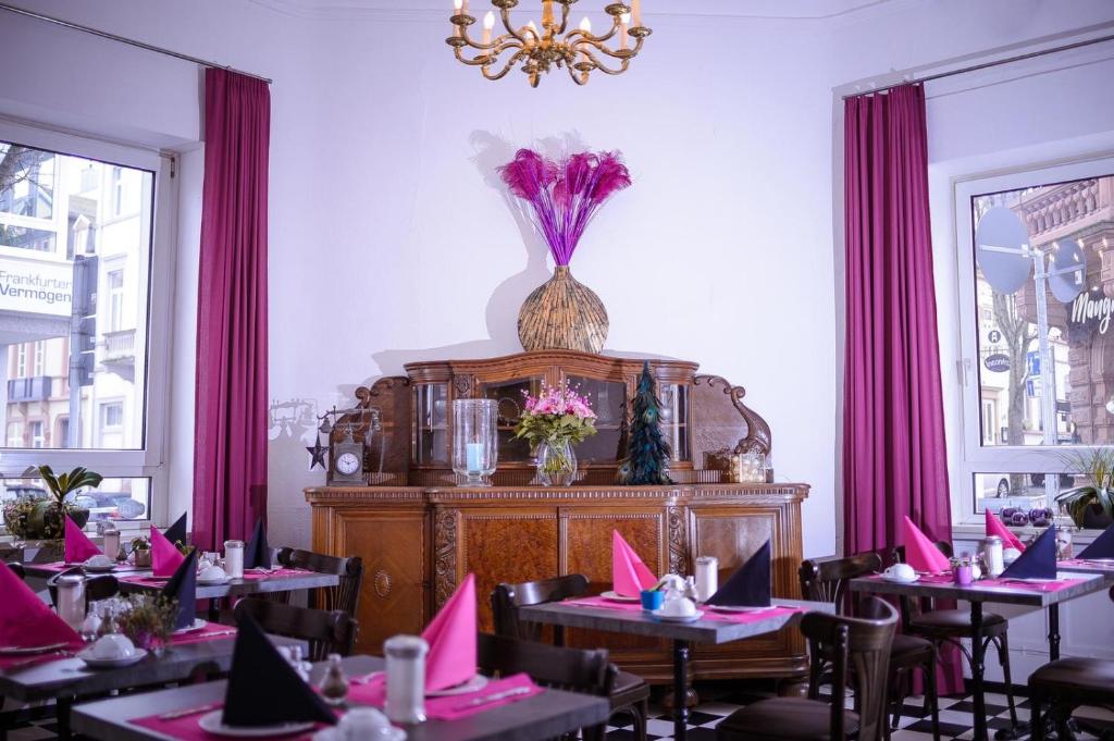 Restaurace v ubytování SmartHotel Mystique Self check-in
