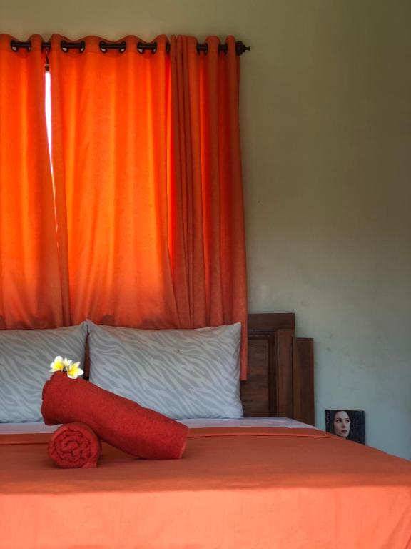 Tira Amed Homestay - Double Room With Mountain View
