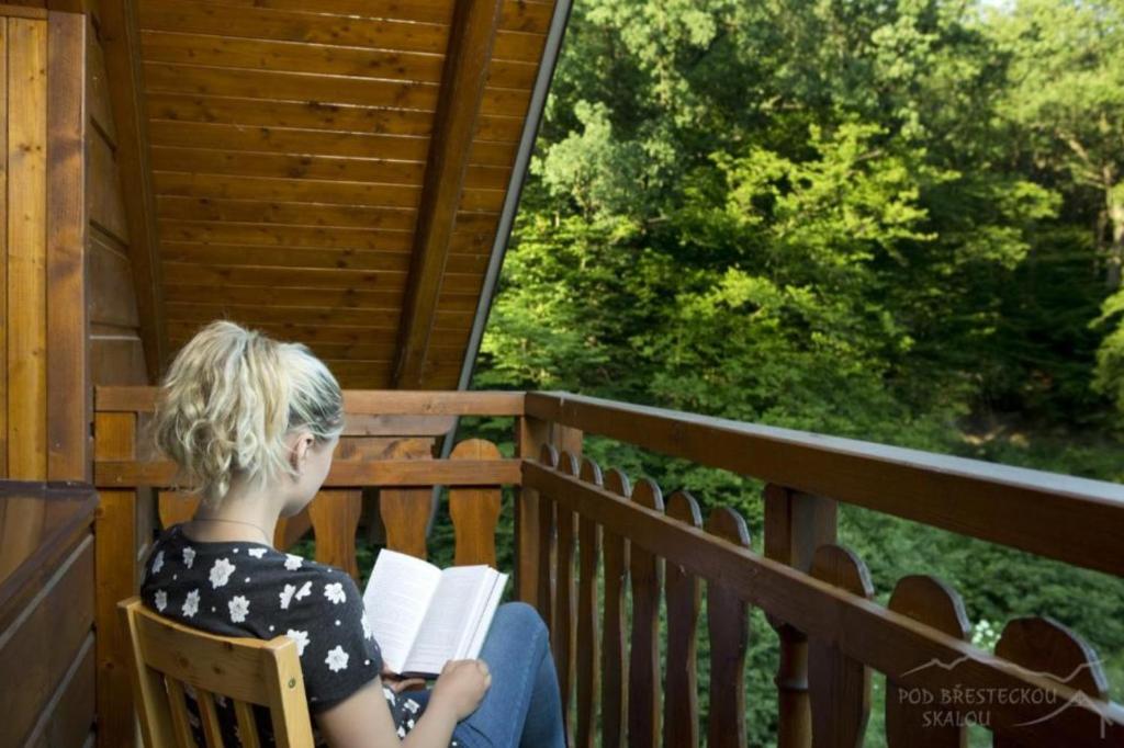 Balkón nebo terasa v ubytování Pod Břesteckou skalou