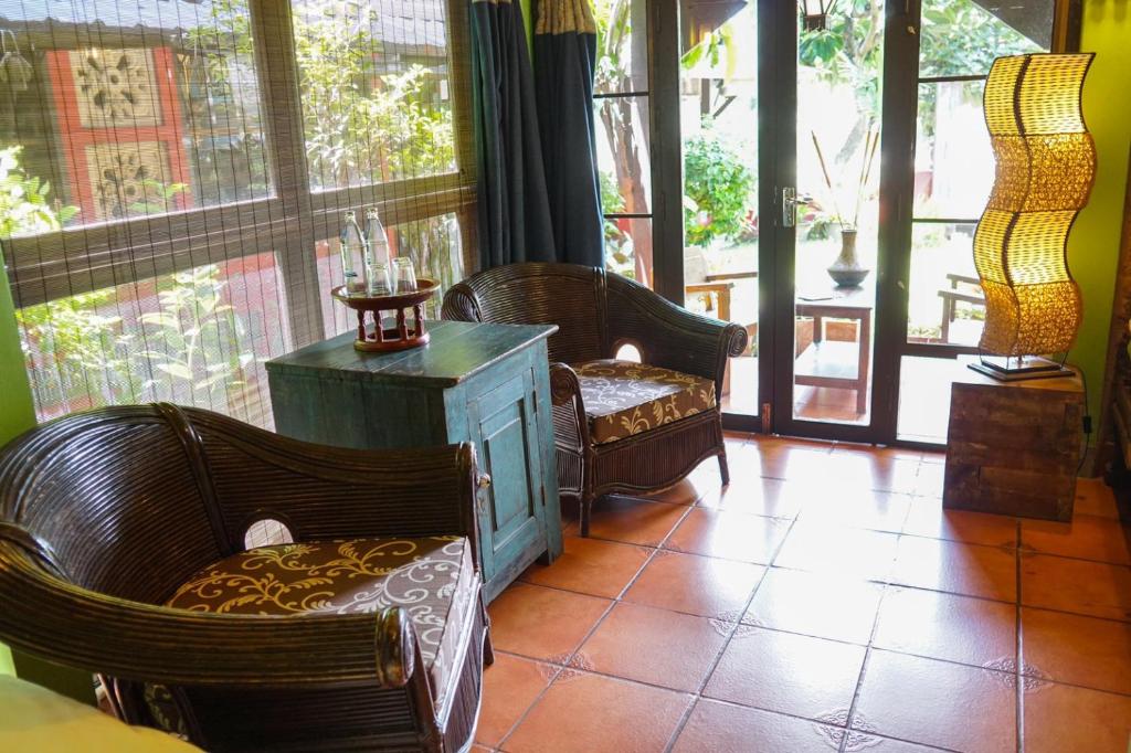 The Riverside Guest House - 3