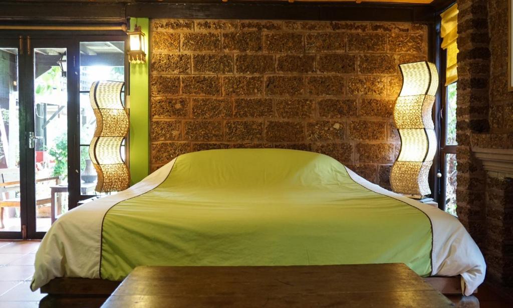 The Riverside Guest House - 4