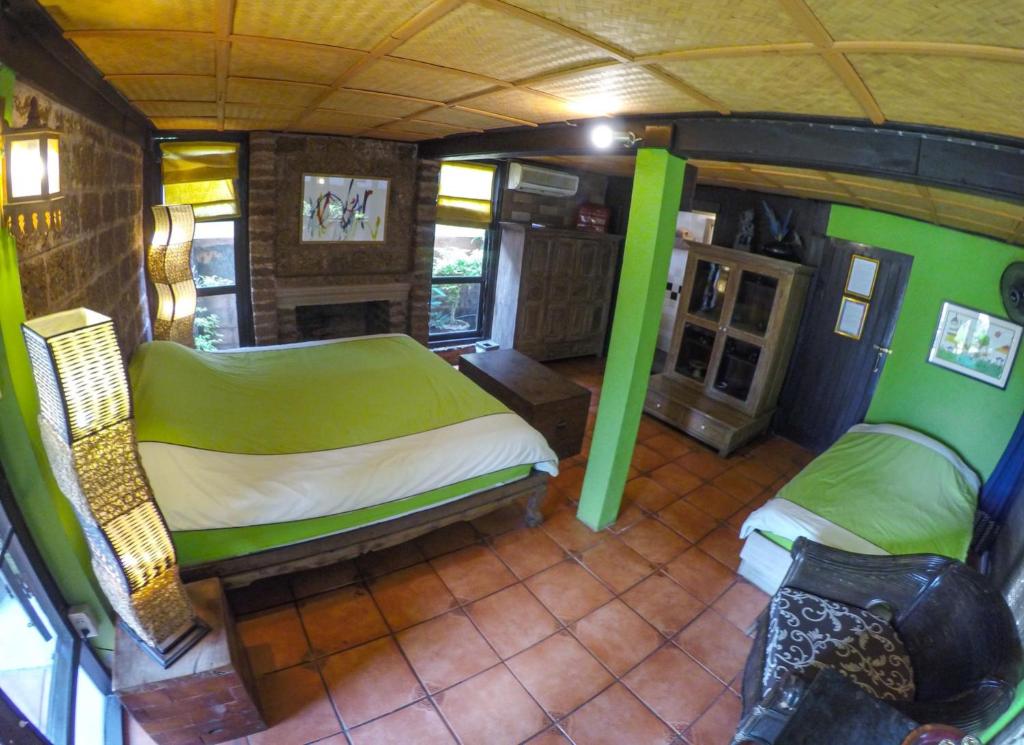 The Riverside Guest House - 6