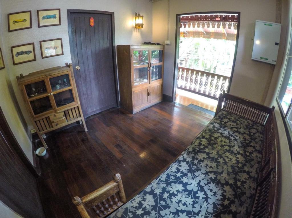 The Riverside Guest House - Standard Double Room