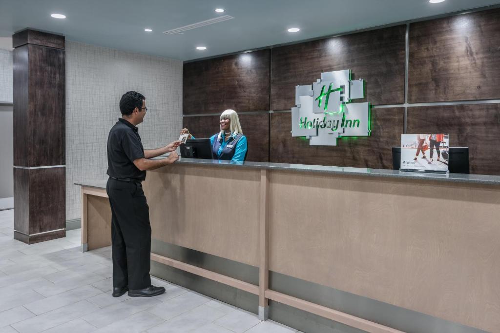 Imagen de la galería de Holiday Inn - Beaumont East-Medical Ctr Area, an IHG Hotel, en Beaumont