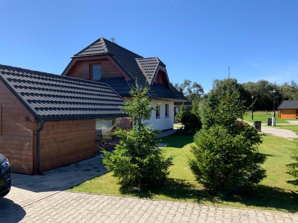 Budova, kde se vila nachází