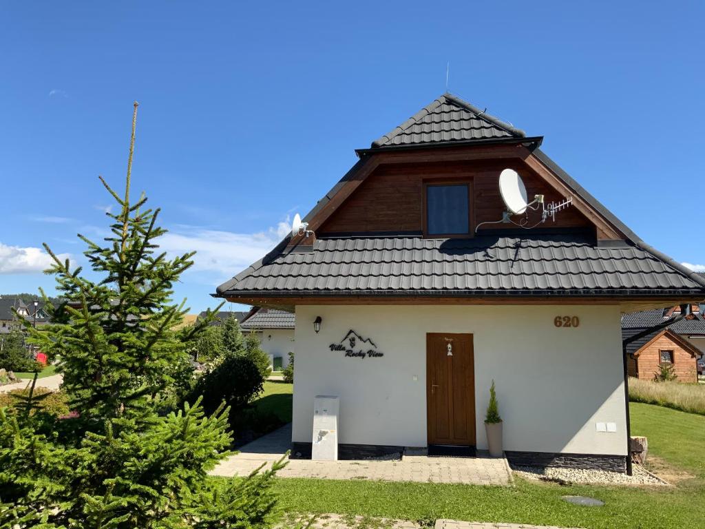 Budova, kde se vila nachází
