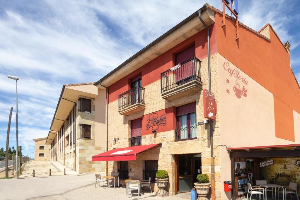 Budova, kde se hotel nachází
