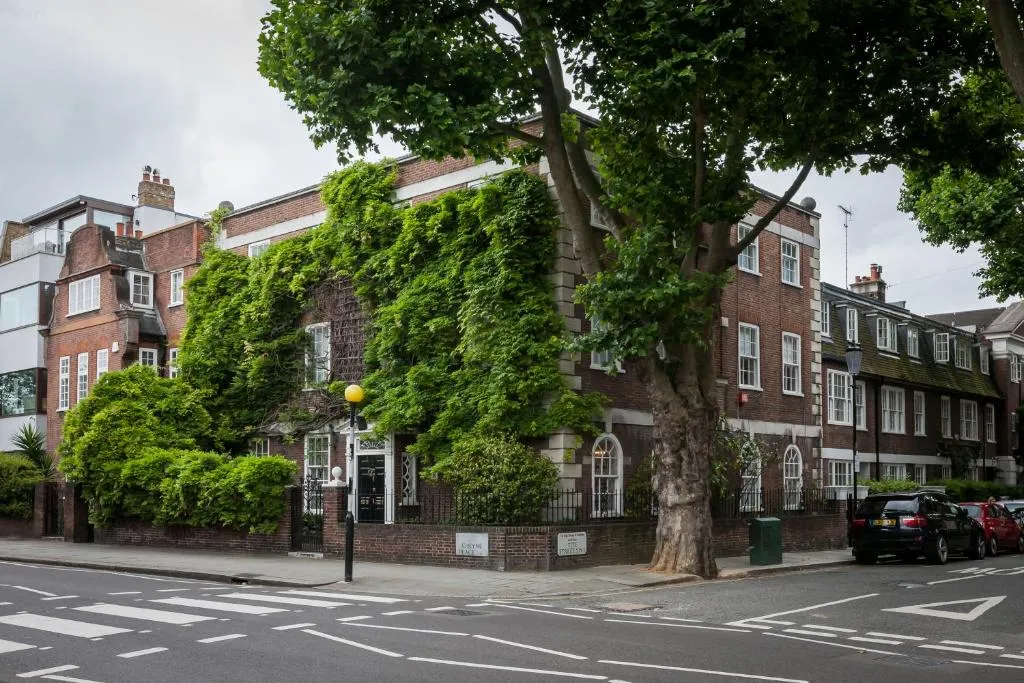 Fargain Luxury Homes - CHEYNE, Londra, Marea Britanie