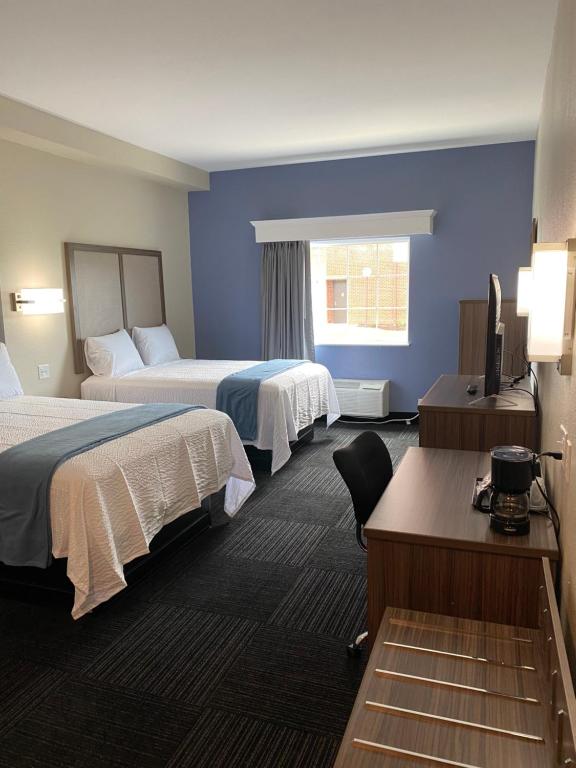 Hotel DeSoto - Budget Double Room