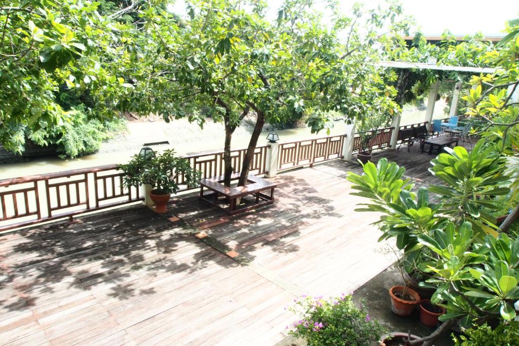 Romyen Cafe' Homestay - 3