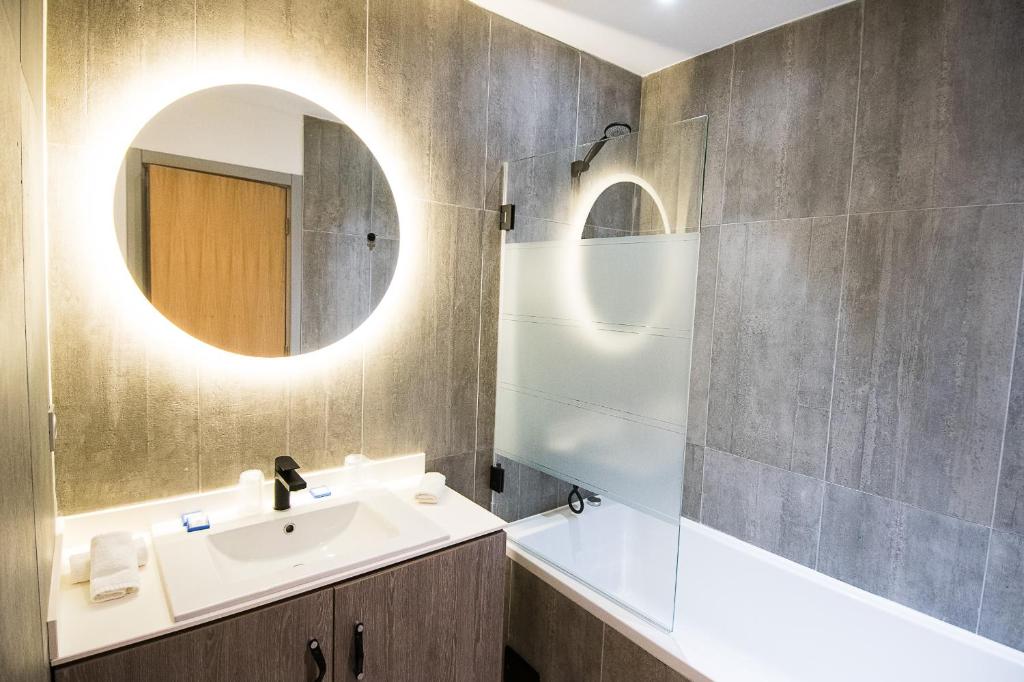 Auberge De Saint-Rémy - Mas De Garance - Table Gastronomique Étoilé - 12