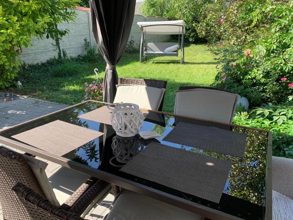 Zahrada ubytování Alia house with garden in Piešťany