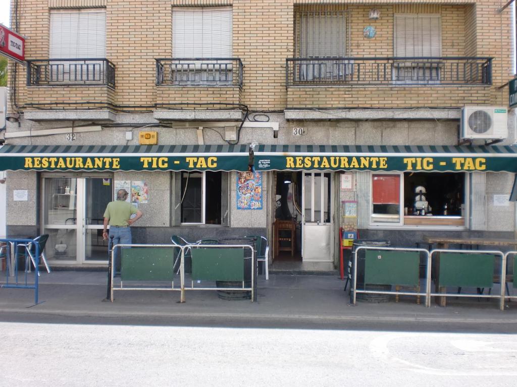 Fotografie z fotogalerie ubytování Hostal las Tres Jotas v destinaci Alcaracejos