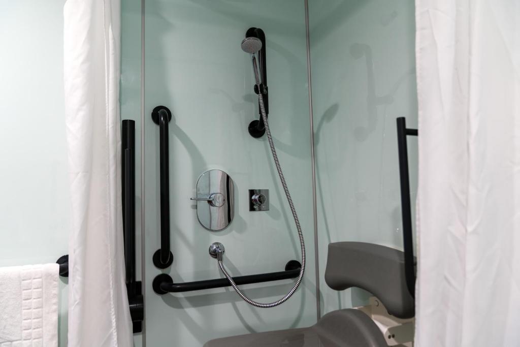 easyHotel Sheffield - Resim 8