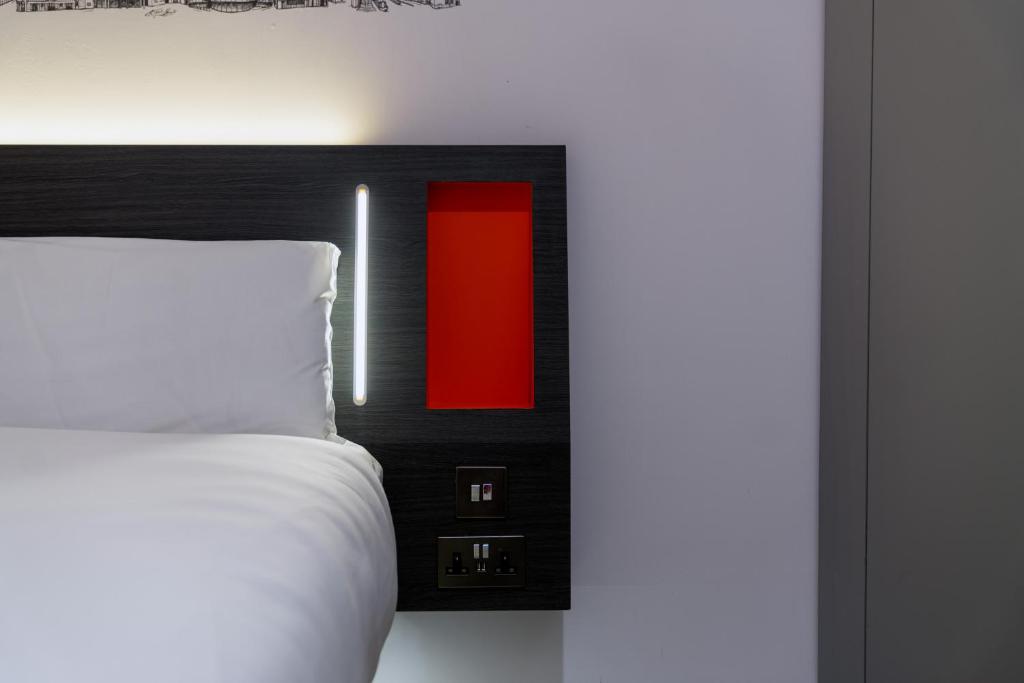 
Twin Room - No Window
