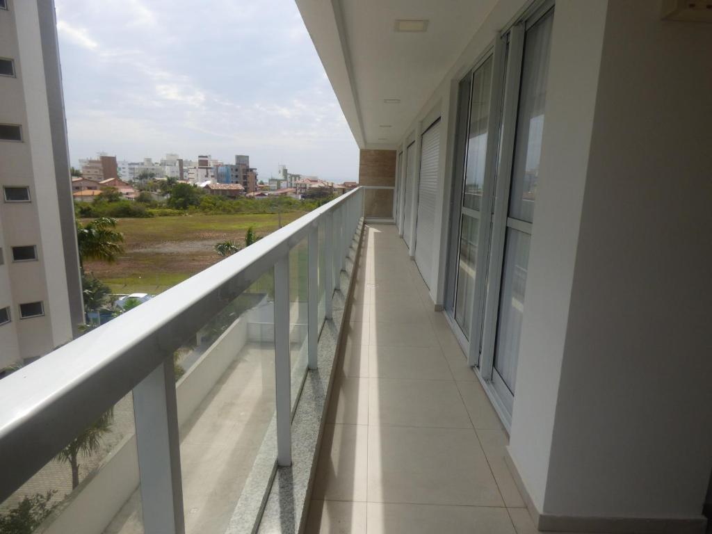  Apartamento Luxo 3 Dormitórios - Praia de Palmas Cód AP100