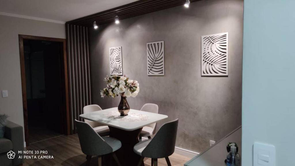  Lindo apartamento no centro de Canela