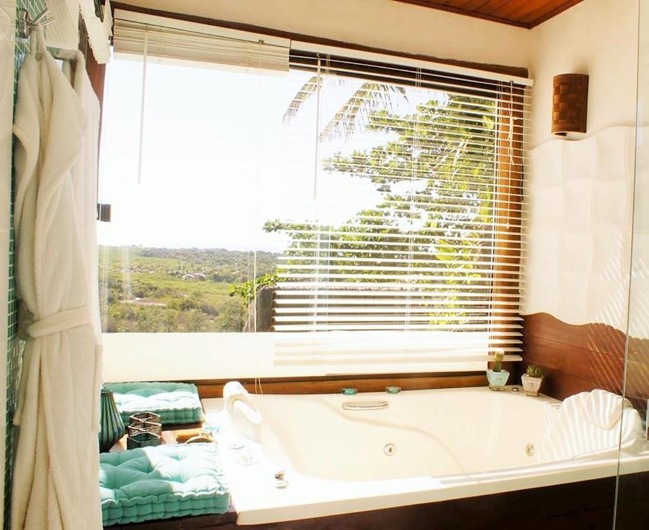  Casa Vista ao mar 4 Suites com Piscina e Hidromassagem