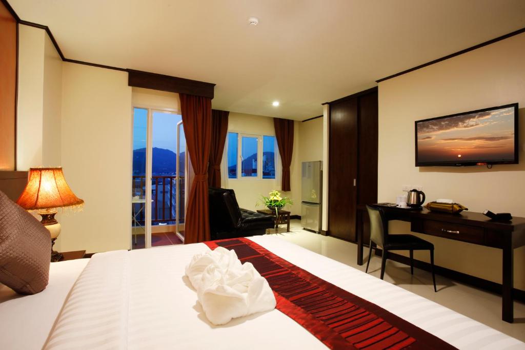
Deluxe Double or Twin Room
