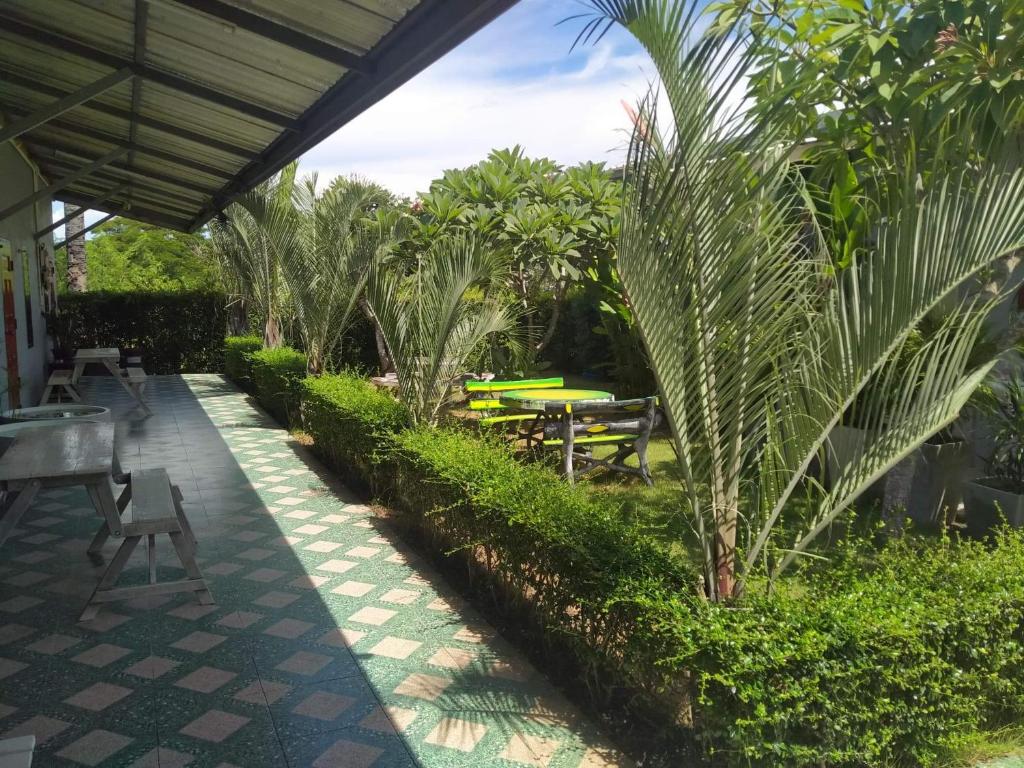Zahrada ubytování บ้านเล็ก รีสอร์ท