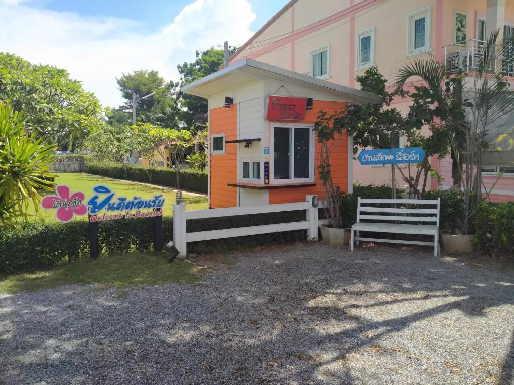 Budova, kde se rezort nachází