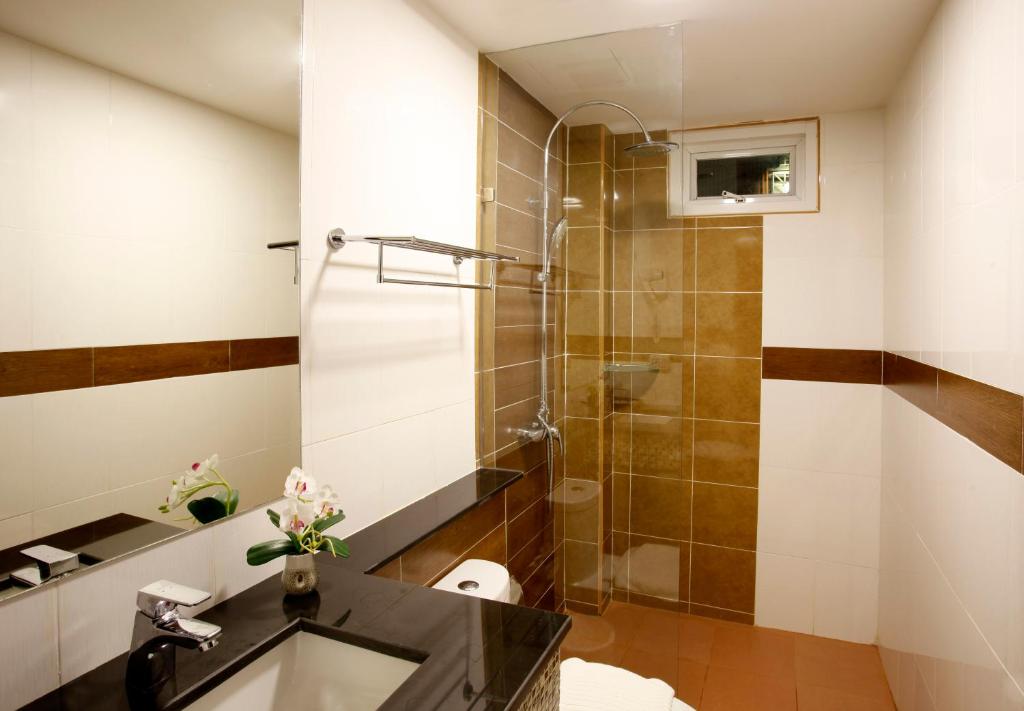 Koupelna v ubytování Orchid Resortel
